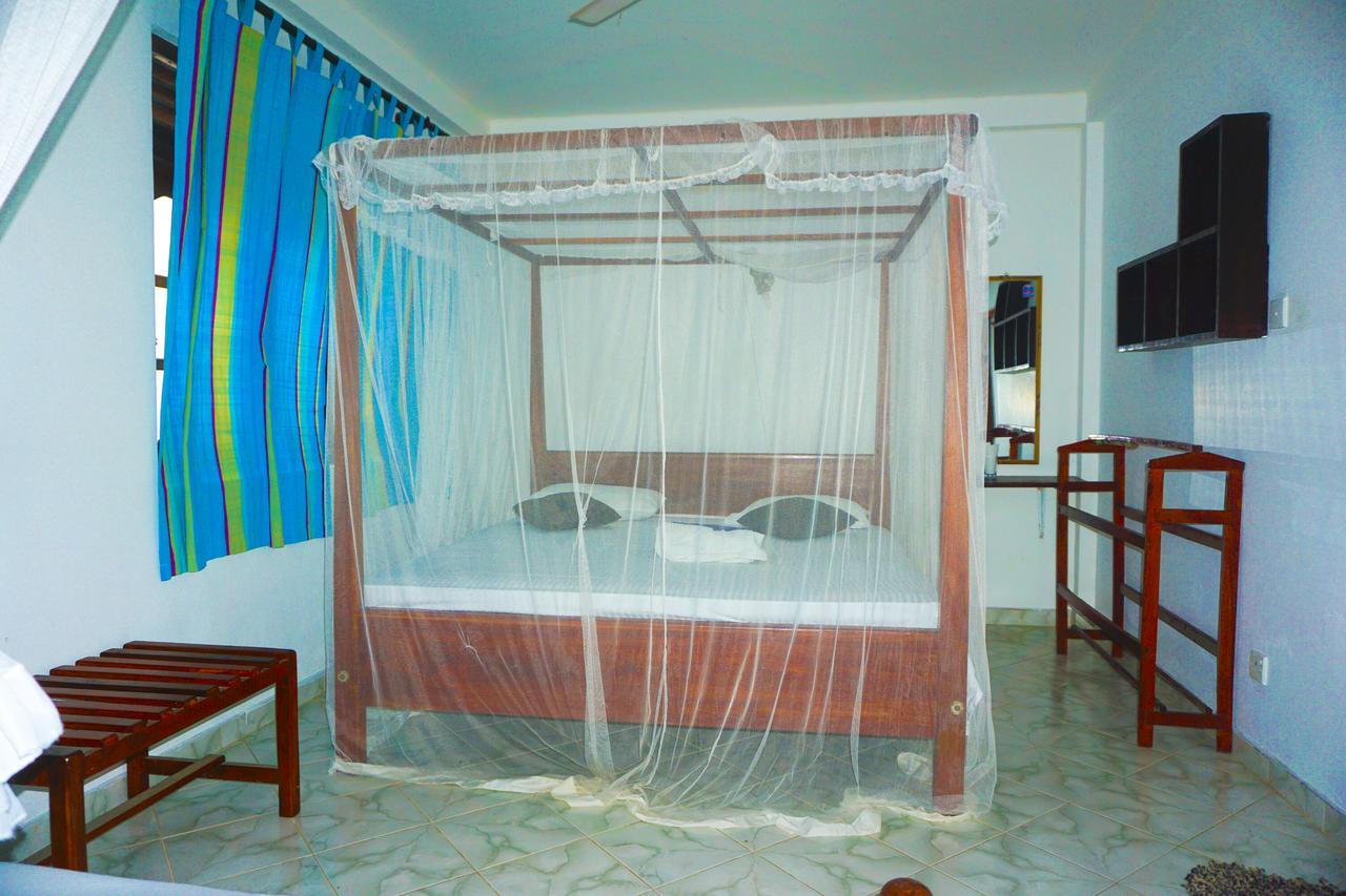 Panorama Rock Cafe Bed and Breakfast Tangalle Exteriör bild